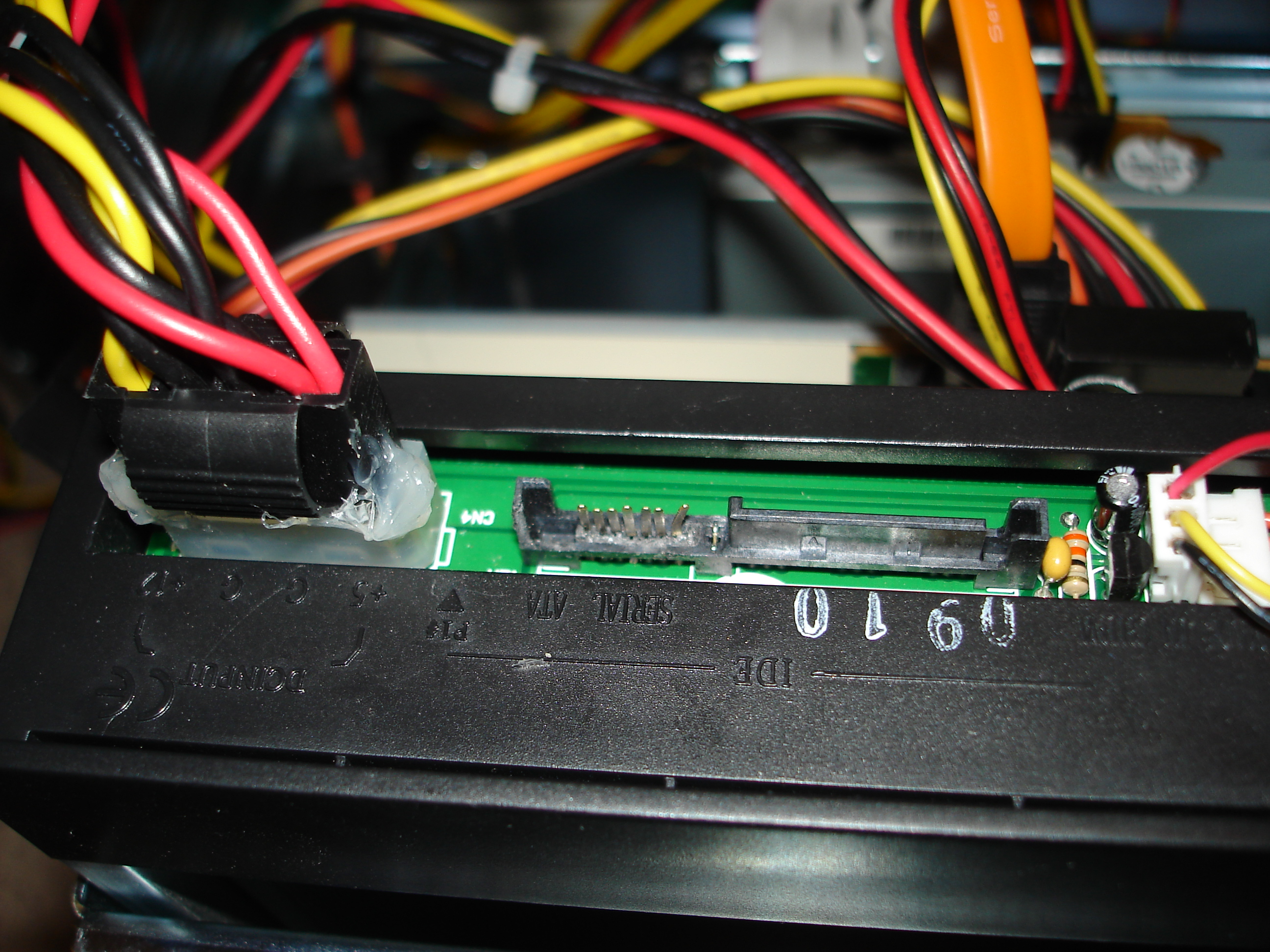 Solved Broken Sata Connection Experts Exchange