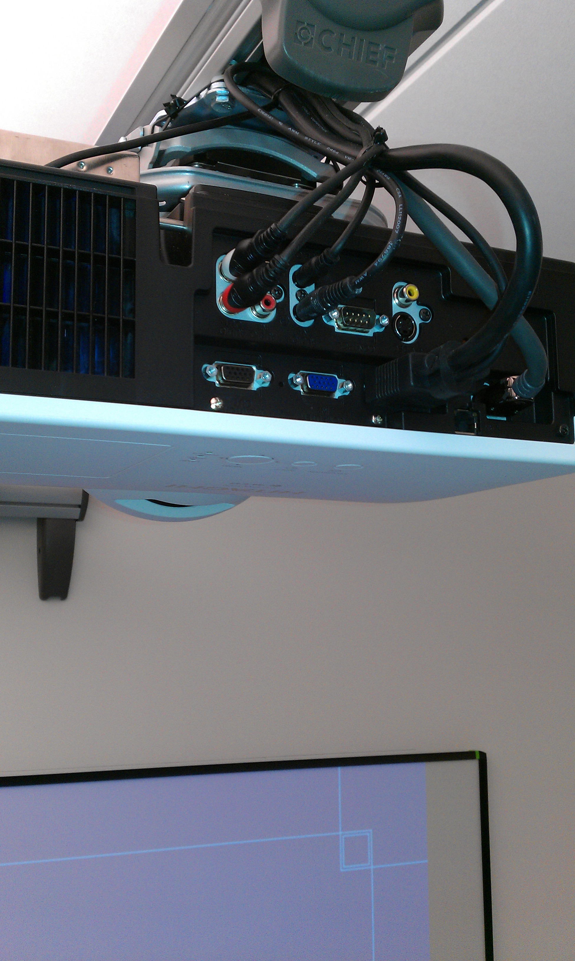 Solved Hitachi CPDW10N Projector has grayed out standby audio menu