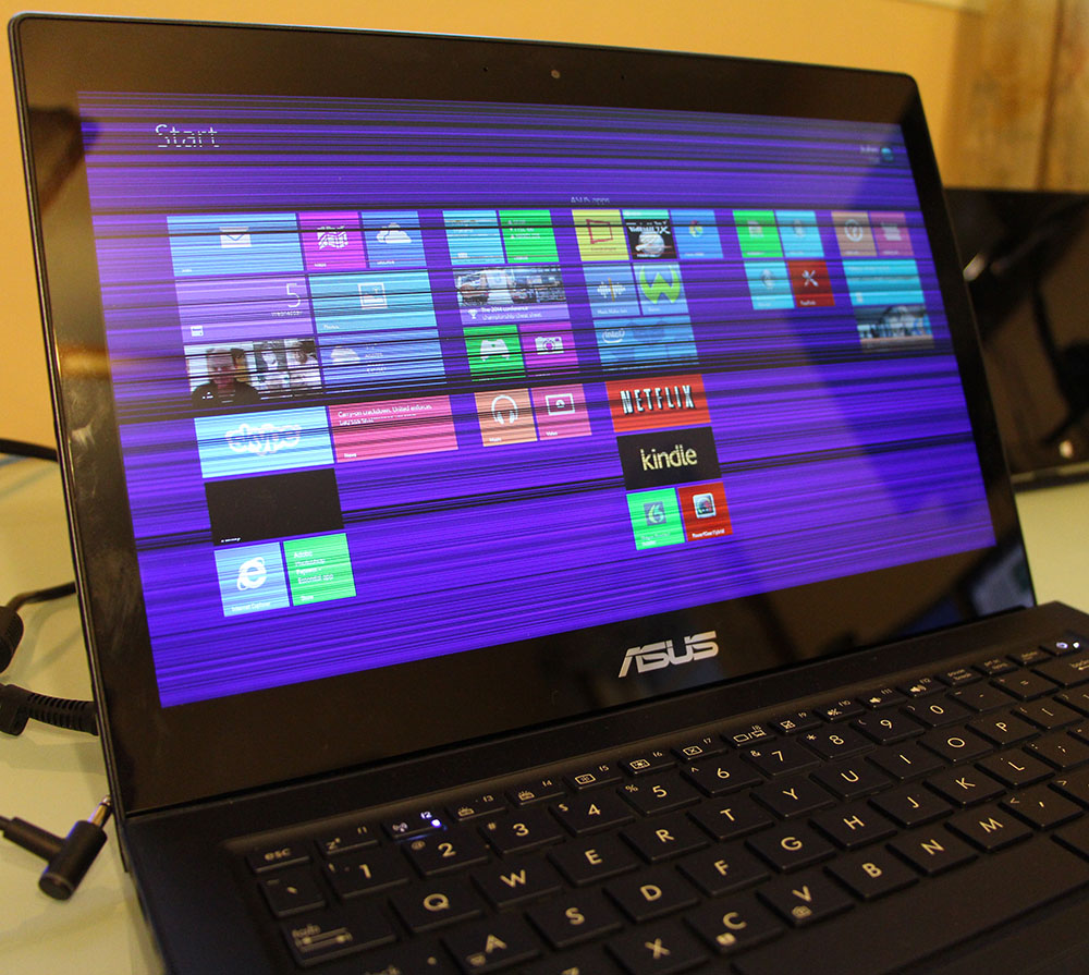 Экран для ноутбука asus. Экран ноутбука асус. ASUS Laptop with 2 Screen. Notebook ASUS 2022-2023. ASUS Laptop's Screen.