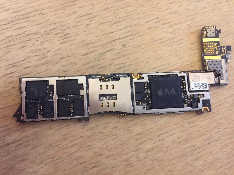 Solved iPhone4 Memory Chip Location Experts Exchange