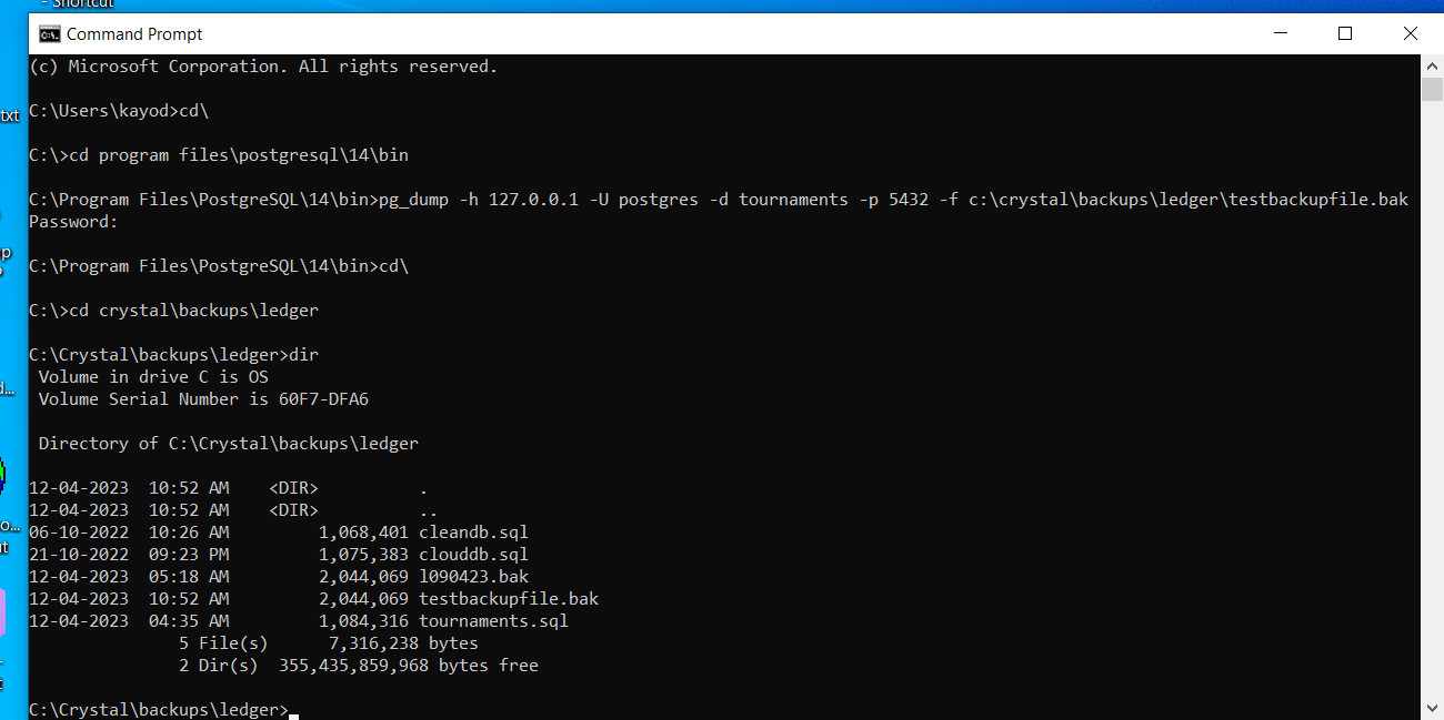 executing batch file in the command-line in windows and concatenating file  to standard output 