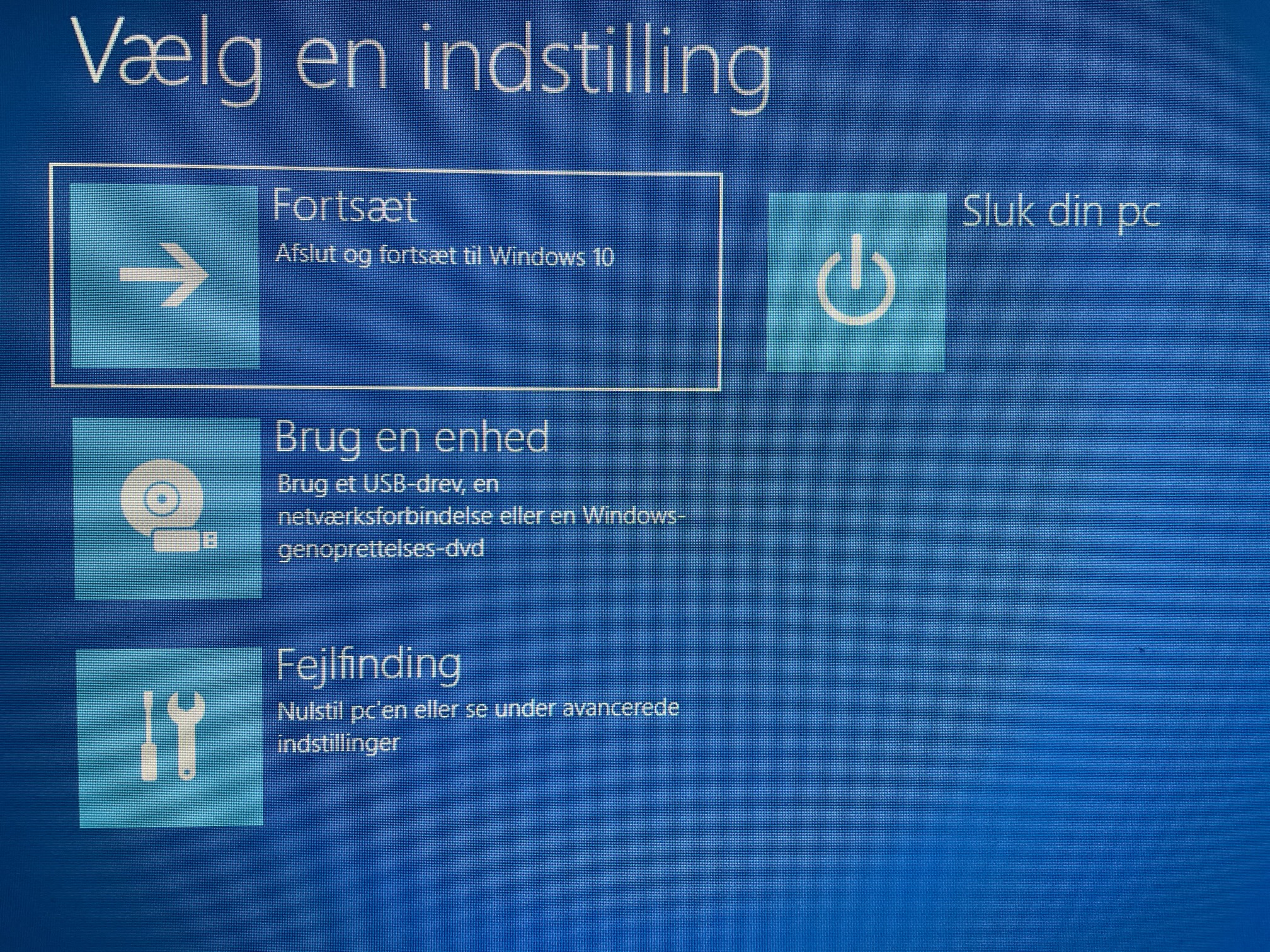 Solved: Windows 10 locked at login screen | Experts Exchange