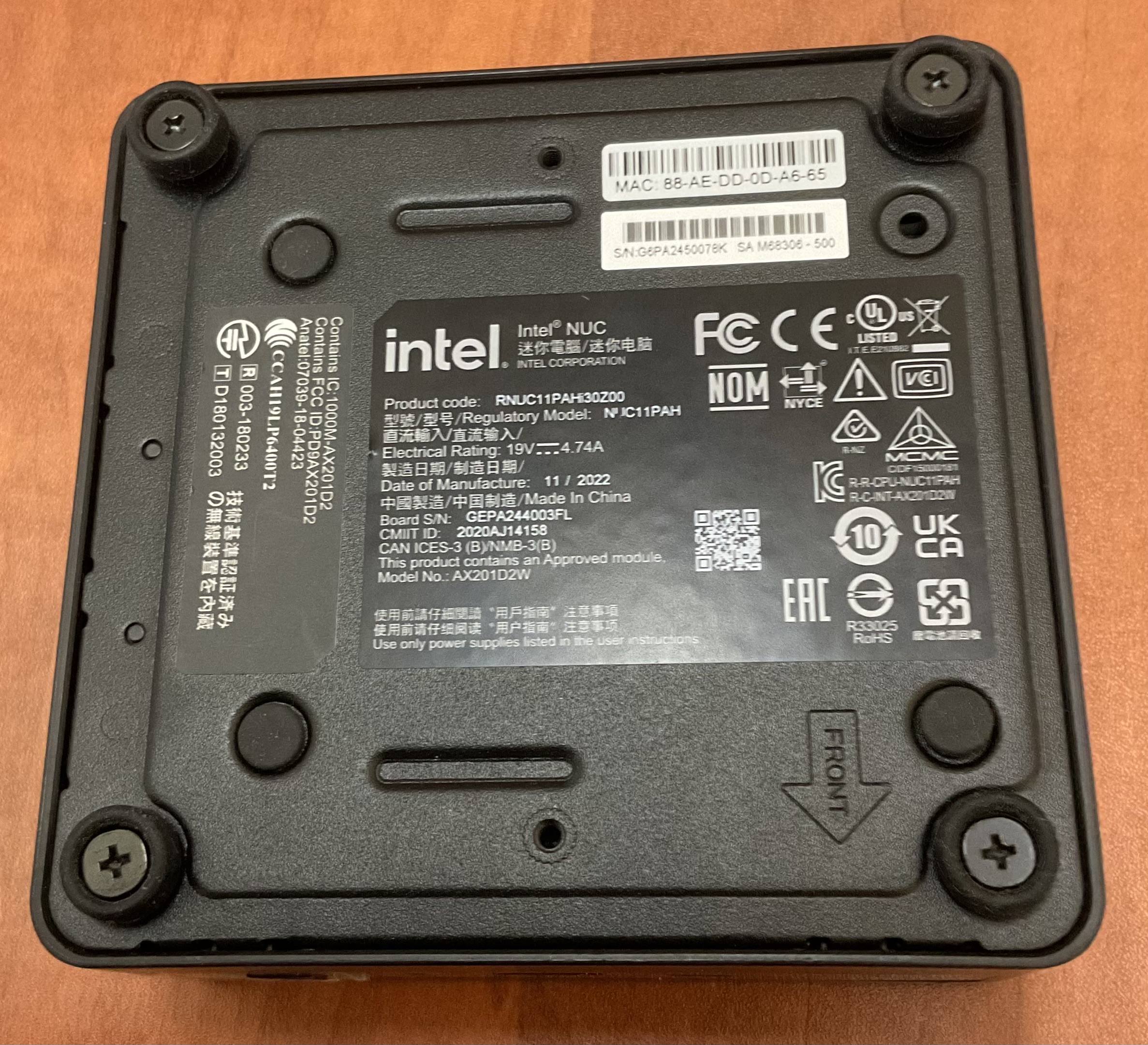 Intel NUC8i7HVK メモリ・SSD有 Windows ライセンス無 RX Vega M搭載NUC「NUC8i7HVK」をレビュー 【組み立て編